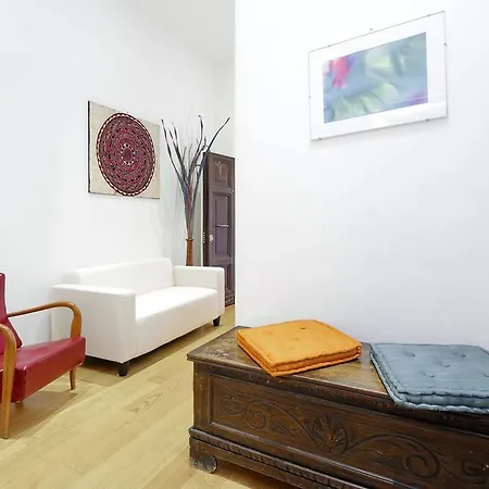 Cesare Apartmán
